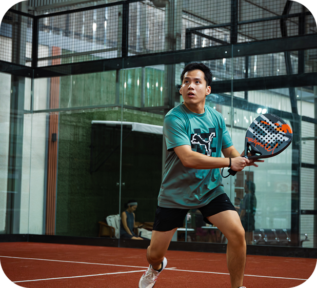 Padel teammates at the net